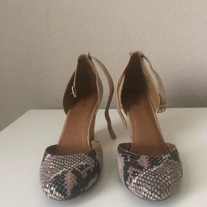 Clark’s Purity Hyline Wedge. Size 7.